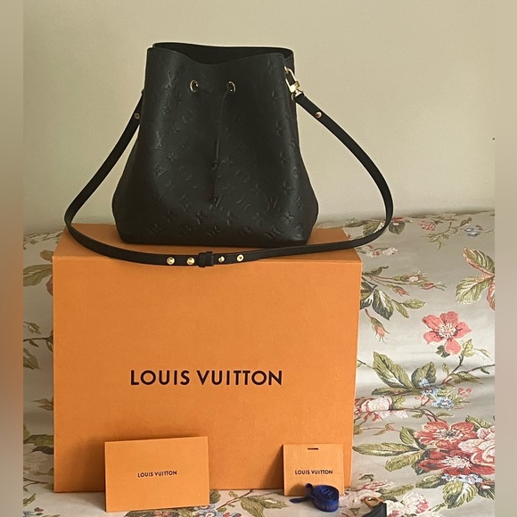 Louis Vuitton Neo Noe MM Empreinte - Picture 2 of 13